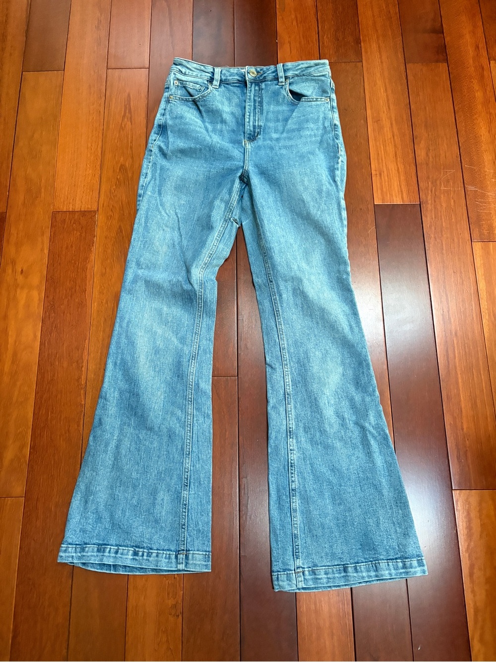 Garage Light Blue Flare Jeans - high waisted Denim